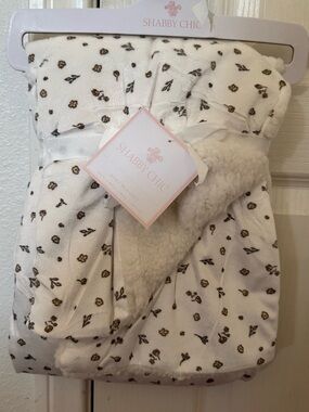 Shabby Chic Baby Girl Blanket Floral Sherpa Plush Soft NWT New Baby Shower Gift